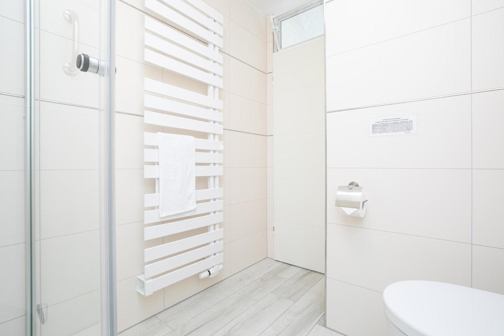 Ankertraum Apartment เกรอมิทซ์ ภายนอก รูปภาพ
